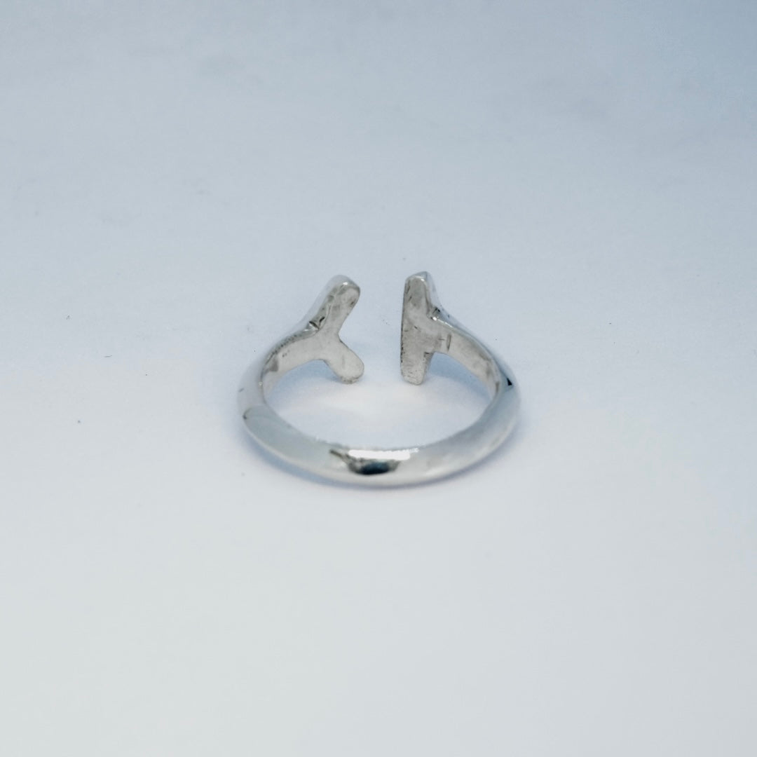 Logo ring