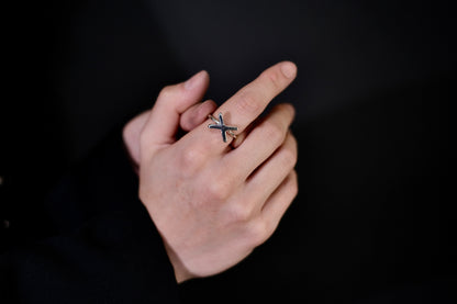 TY's ring 「×」